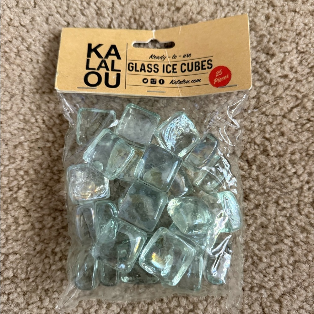 Coastal Home Decor Bundle: 5x7 Wood Frame, Palm Print & Glass Accents - Picture 4 of 4